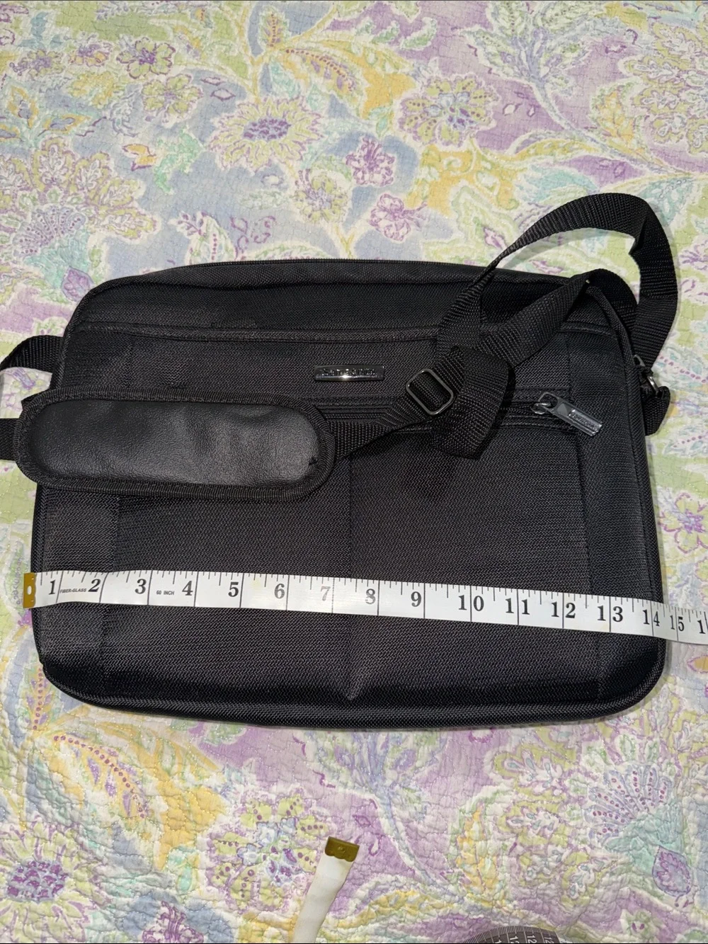 SAMSONITE Black Tablet case/Bag SIX POCKETS padded adjustable shoulder strap